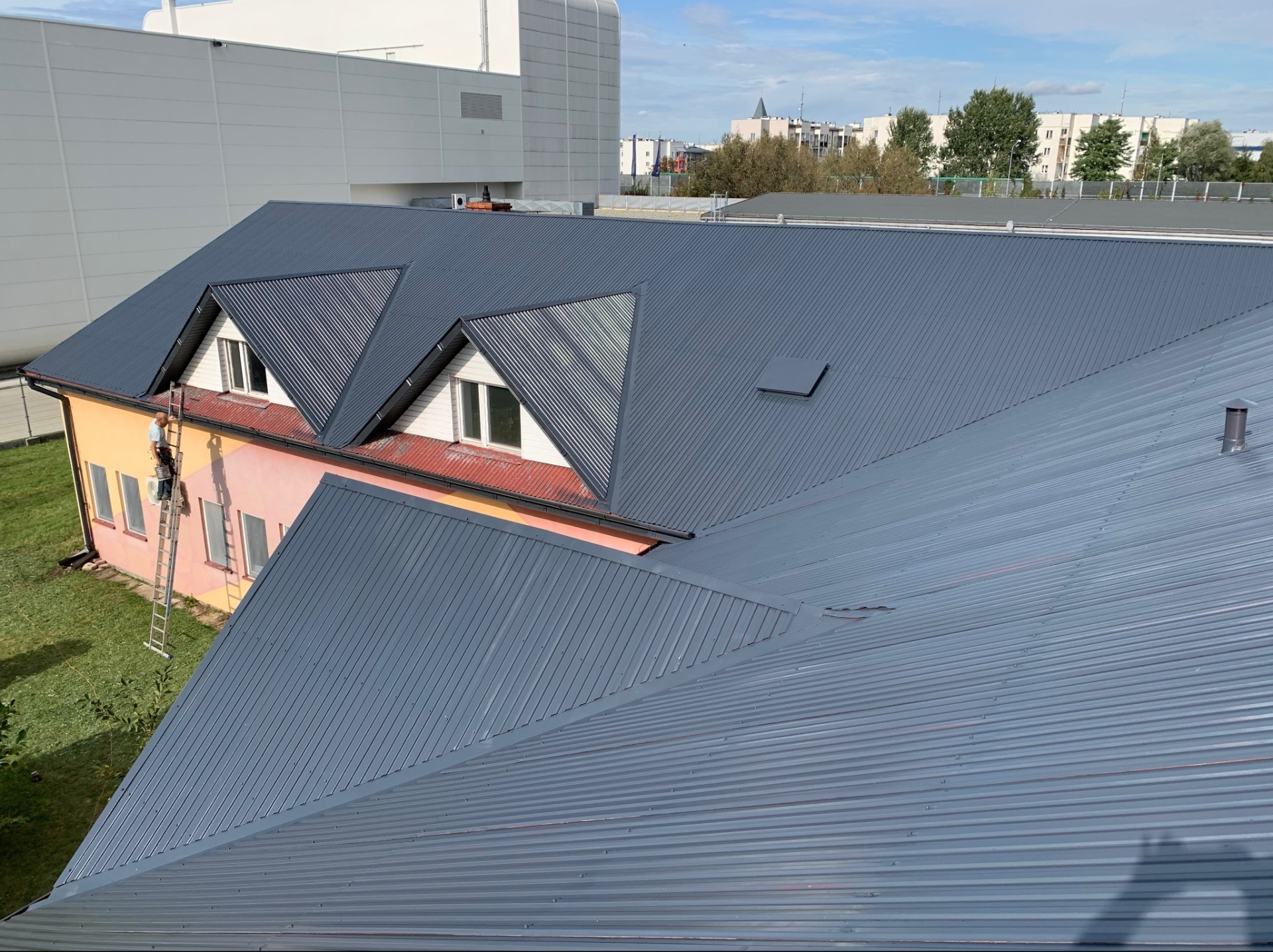 Profesjonalne malowanie dachu - Tychy - Promal-Dach